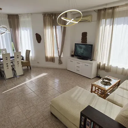 Casa vacanze алба Lozenets