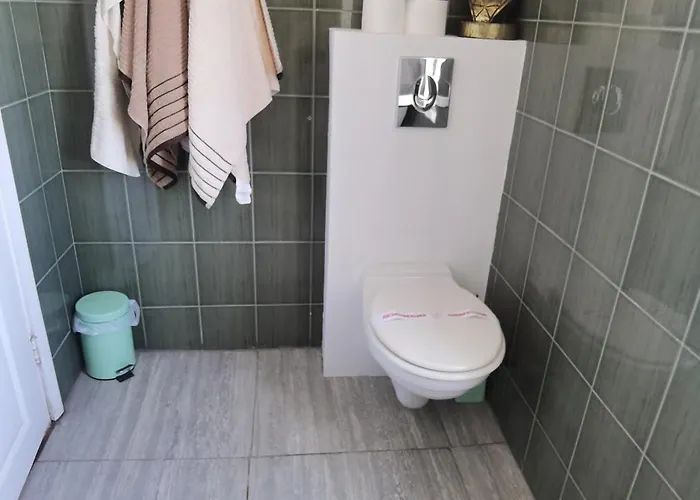 Tatil Evi алба Lozenets