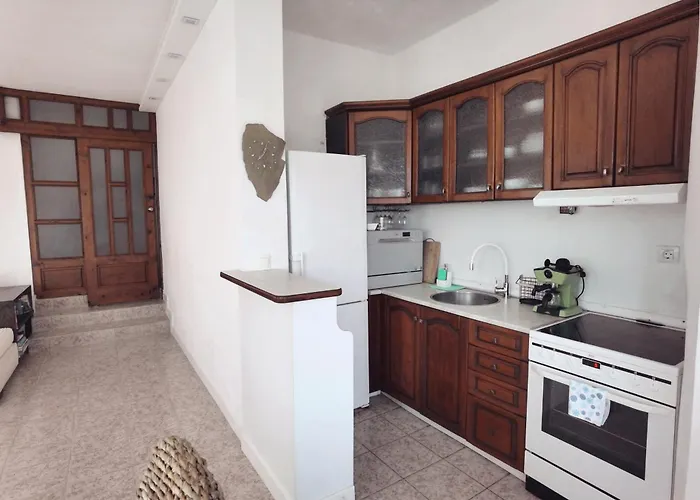 Tatil Evi алба Lozenets